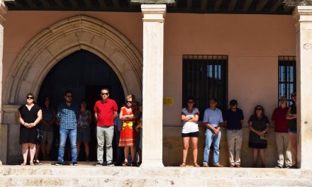 Minuto de silencio por el atentado en Barcelona