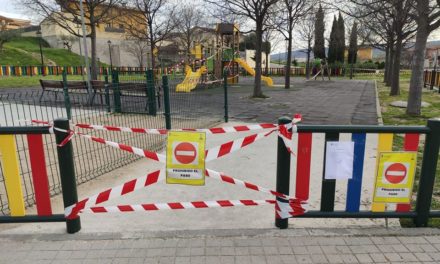 Comunicado del alcalde de Torrelaguna notificando el cierre temporal de los parques infantiles del municipio