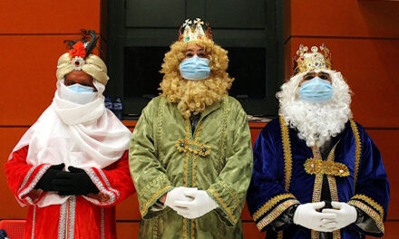 Los Reyes Magos visitan a los niños y niñas de Torrelaguna