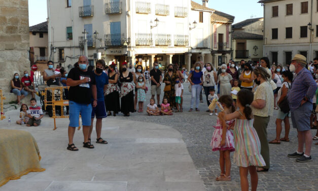 Torrelaguna disfrutó de una tarde de Arte en Vivo en la Plaza Mayor
