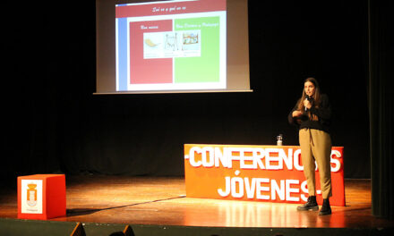 Conferencia de Andrea Fernández Esteban – 8 de abril de 2022