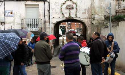 Fiesta de las Cruces de Mayo