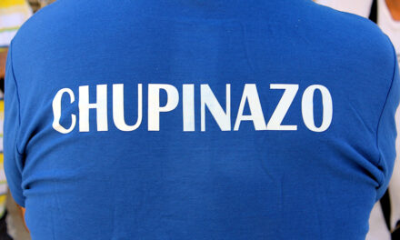 Chupinazo inaugural de las Fiestas y Carretones