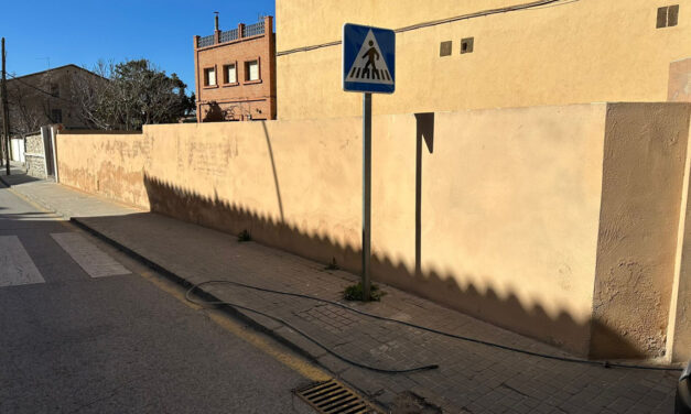Continuan los trabajos de limpieza de grafitis en distintas calles del municipio